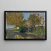 Rue de village avec ferme sous les arbres - Alfred Zoff — oprawiony obraz na ścianie