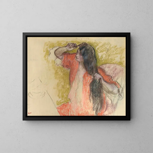 Kobieta w czerwonym szlafroku czesząca się - Edgar Degas — oprawiony obraz na ścianie