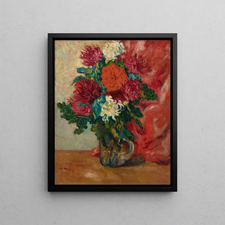 Louis Valtat - Dahlias la cruche en verre devant une tenture rouge.webp