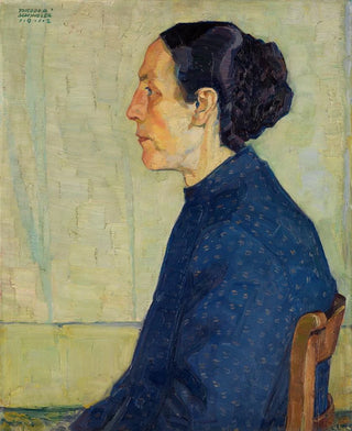 Theodor Schindler - Profilbild einer sitzenden Frau in Halbfigut.webp