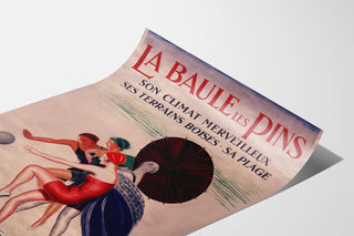 Wintage plakat Bretania – La Baule-les-Pins, na zakrzywionej kartce, widok w perspektywie.