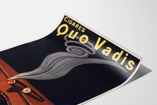 Wintage reklamowy plakat Cigares Quo Vadis, pokazany na zakrzywionej kartce w perspektywie.