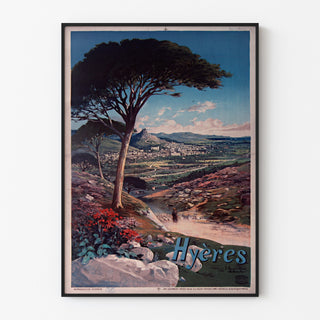 Vintage plakat Hyères, w cienkiej ramie na jasnej ścianie.