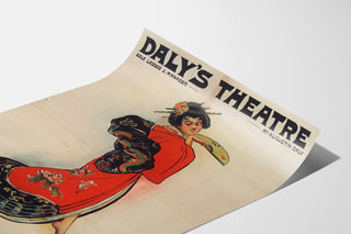 Plakat vintage The Geisha, Daly’s Theatre, na zakrzywionej kartce, widok w perspektywie.
