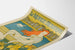 Plakat vintage Le Monde Moderne - Dekoracja ścienna Maj z łabędziami i kobietą z żółtymi irisami
